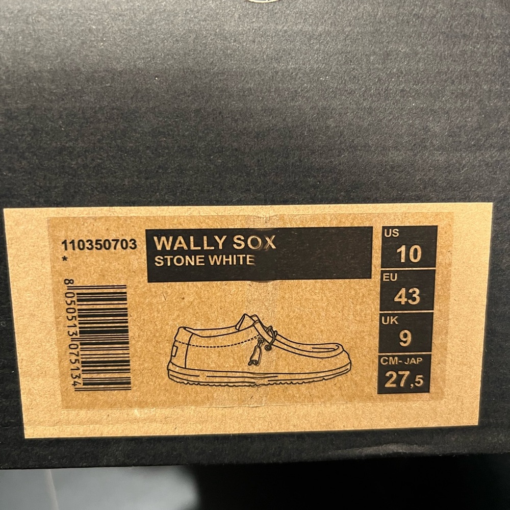 Hey Dude Men's Shoes - Picture 2 of 2